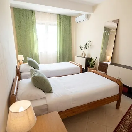 Marina - Brand New Flat *